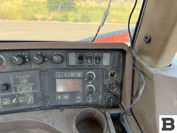 2007-john-deere-8330-image-60