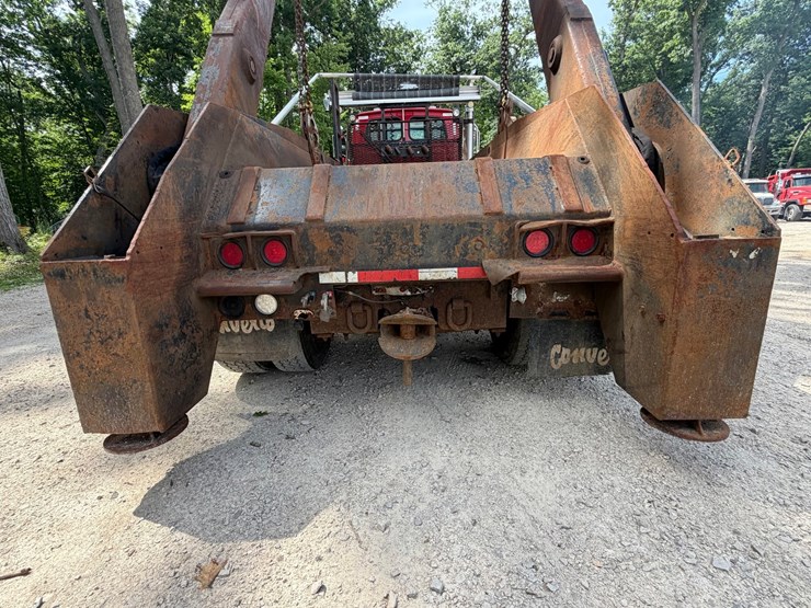 #1510-•-sterling-quad-axle-rolloff-truck-image-34