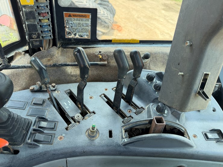 2000-caterpillar-ch55-image-79