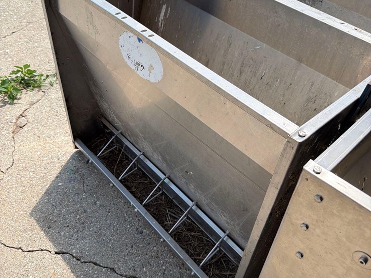 3-hog-slat-300-series-stainless-steel-hog-feeders-image-7