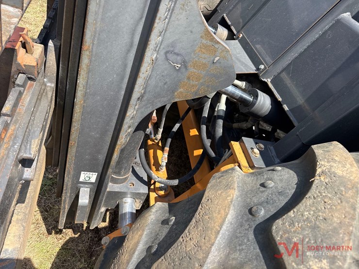 2017-case-586h-image-9