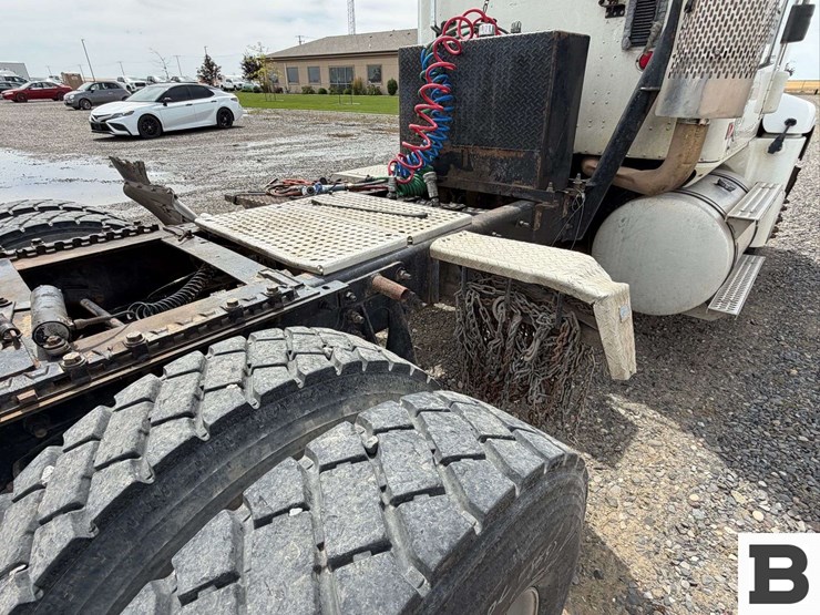 2007-international-9400i-tractor-truck---boardman,-or-image-27