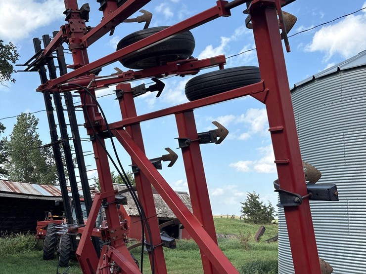 case-ih-4300-image-27