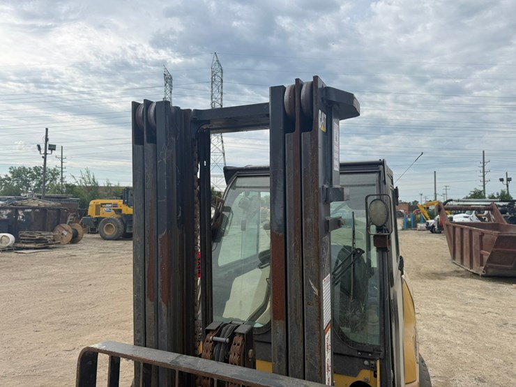 #2090-•-caterpillar-dp55n1-forklift-image-11