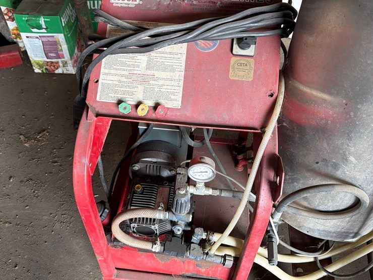 sioux-dakota-series-hot-water-steam-cleaner-power-washer-image-10