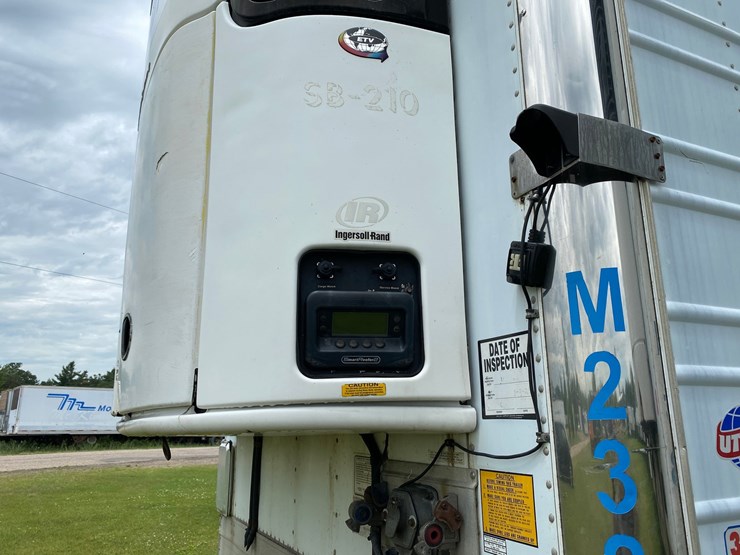 2005-utility-3000r-reefer-image-32