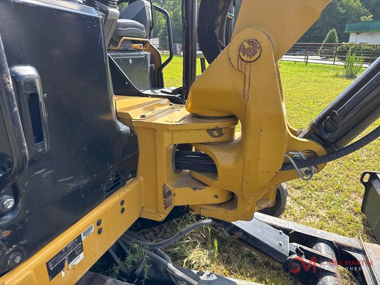 2021-caterpillar-306-cr-image-10