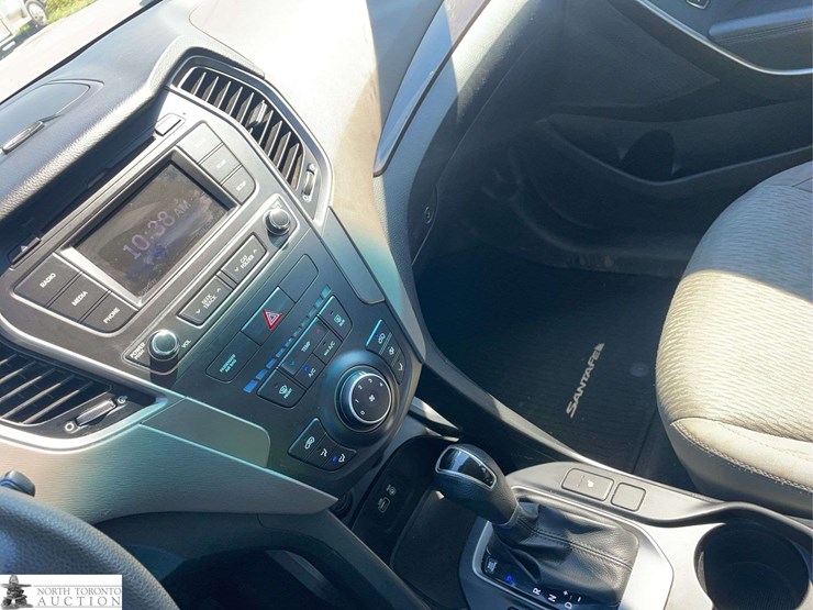 2018-hyundai-santa-fe-image-13