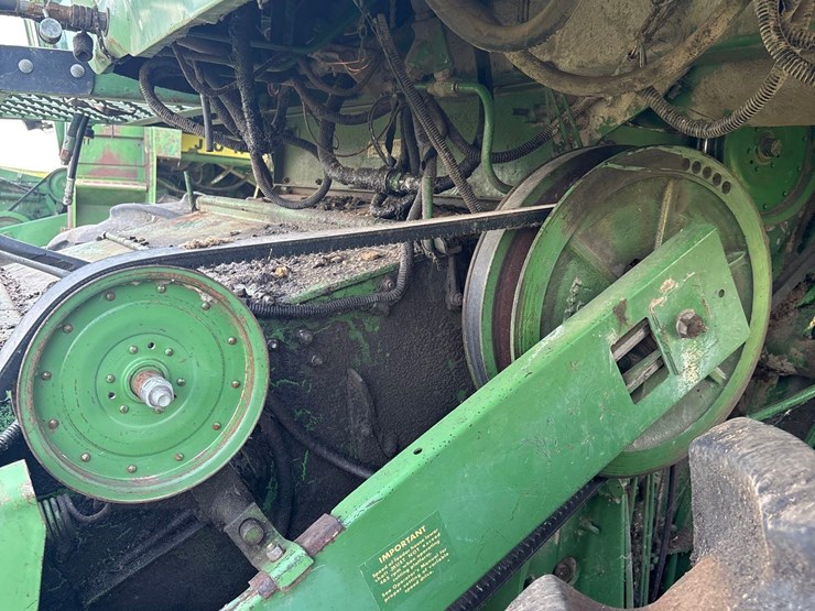 john-deere-6600-image-61