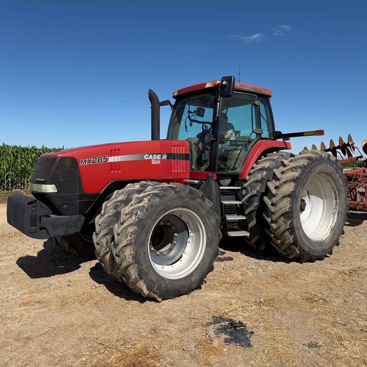 2005 CASE IH 285