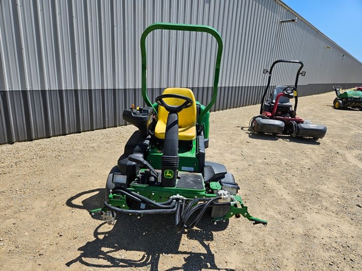 john-deere-2500b-image-8