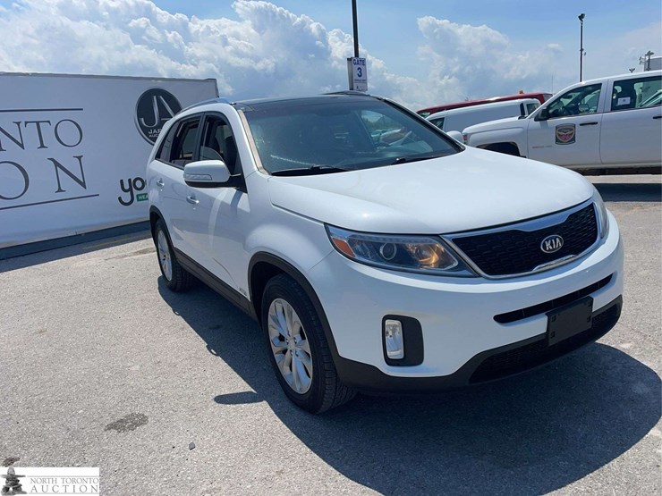 2014-kia-sorento-image-3
