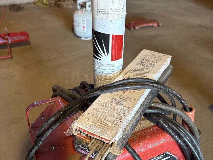 lincoln-ac-225-arc-welder-image-8