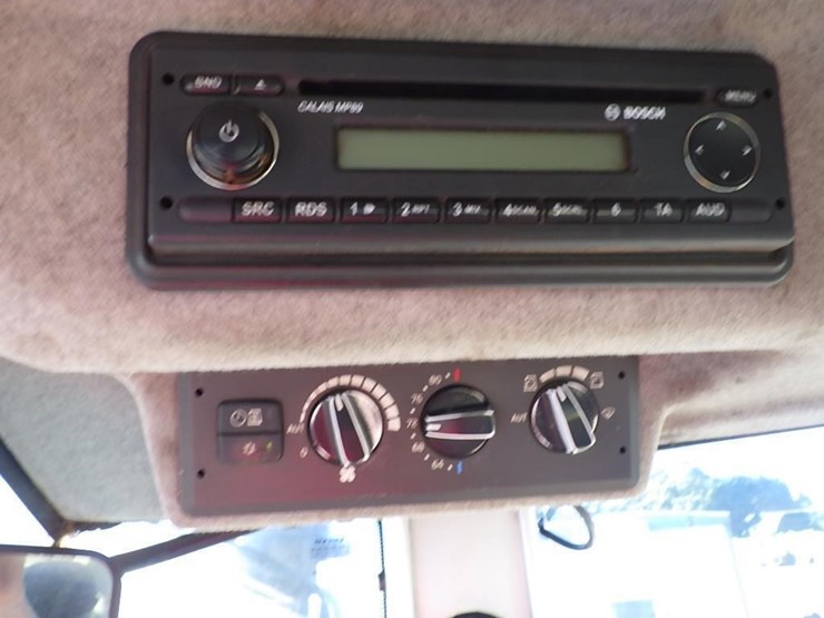 volvo-l220f-image-38