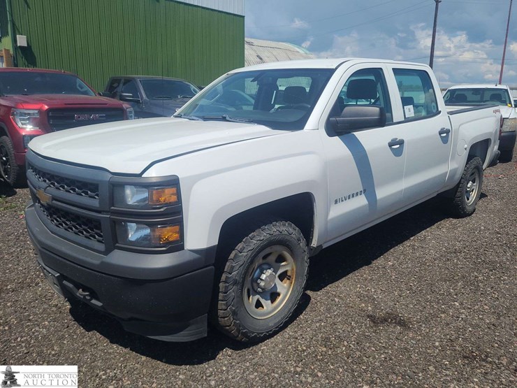 2015-chevrolet-silverado-1500-image-1