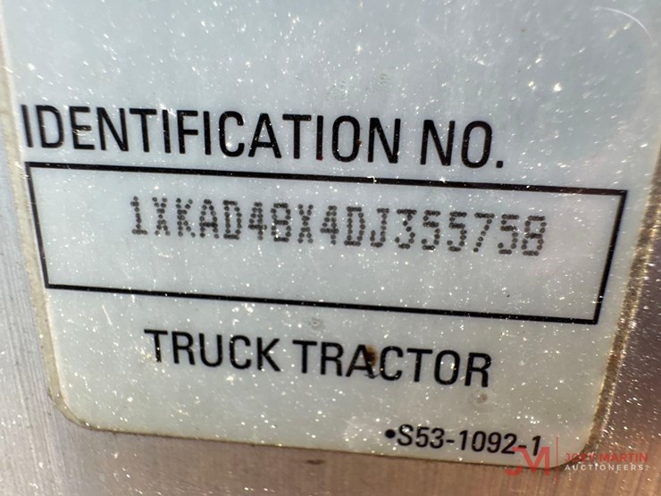 2013-kenworth-t660-image-43