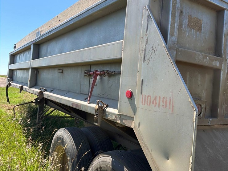 2006-converto-27ft-semi-end-dump-silage-trailer-image-29