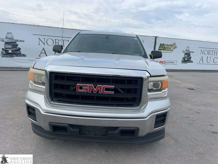 2014-gmc-sierra-1500-image-2
