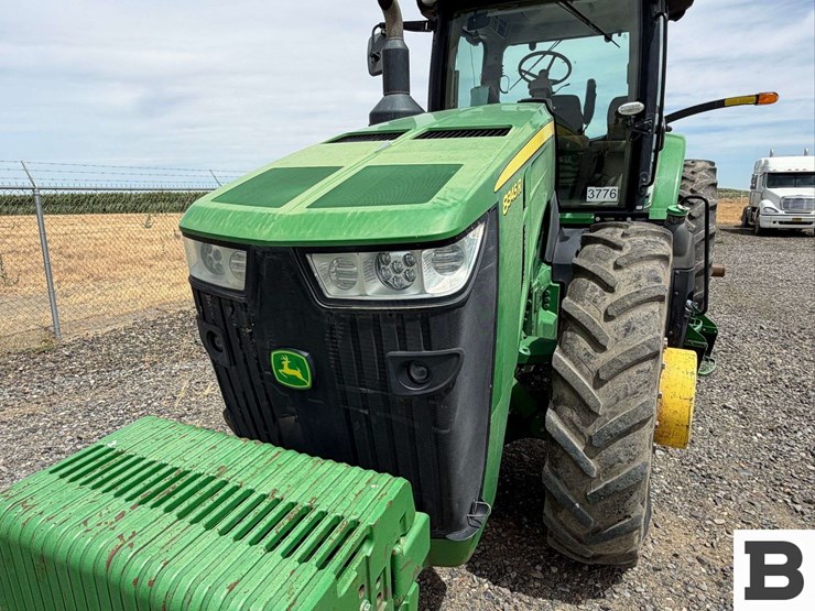 2014-john-deere-8345r-image-10