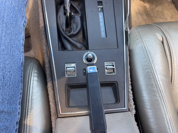 1982-chevrolet-corvette-image-20
