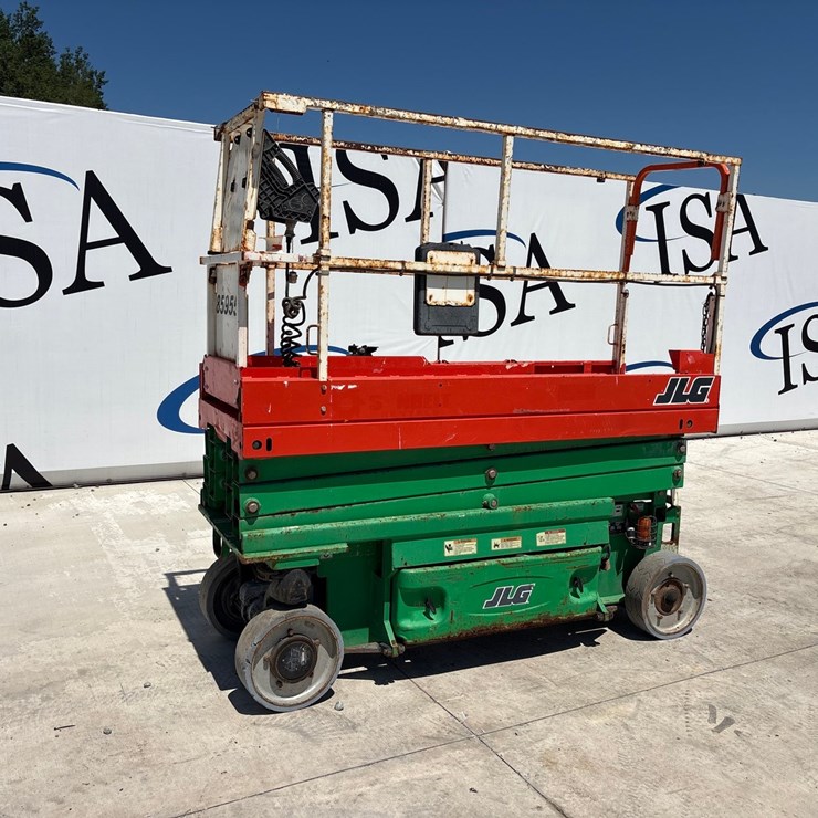 2016 JLG 2032ES