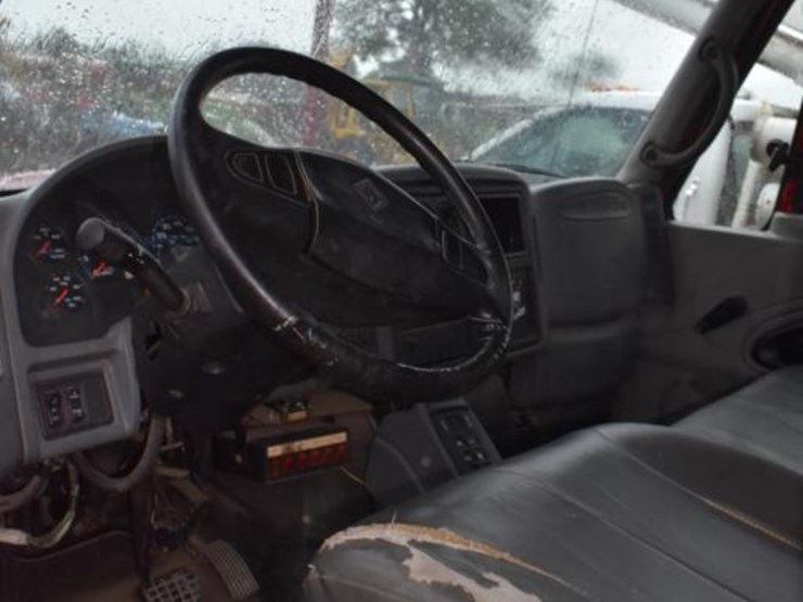 2007-case-ih-7400-image-19