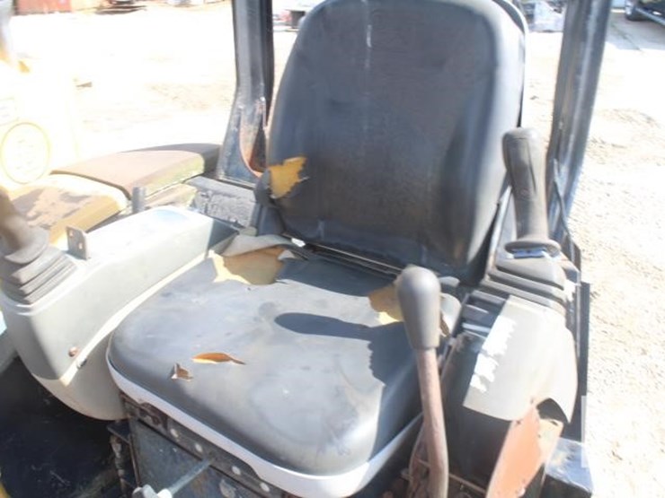 2005-caterpillar-303cr-image-8
