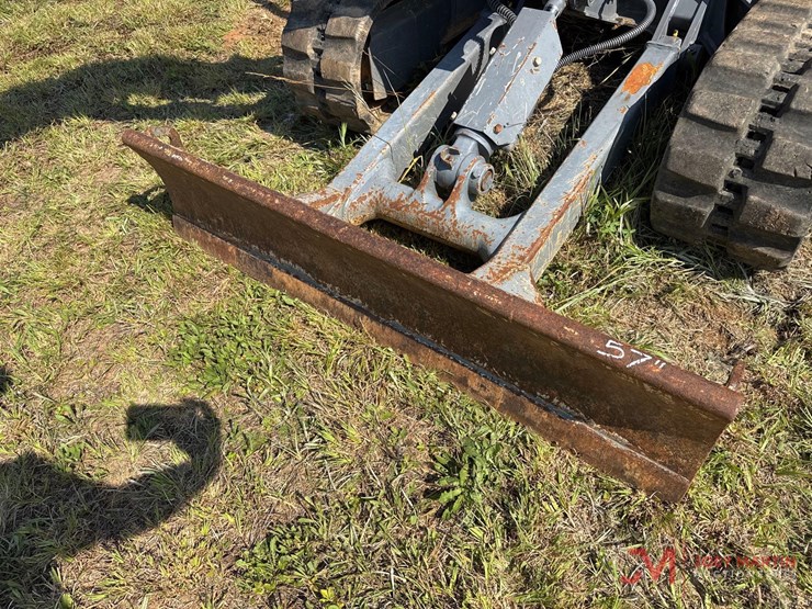 takeuchi-tb230-image-19