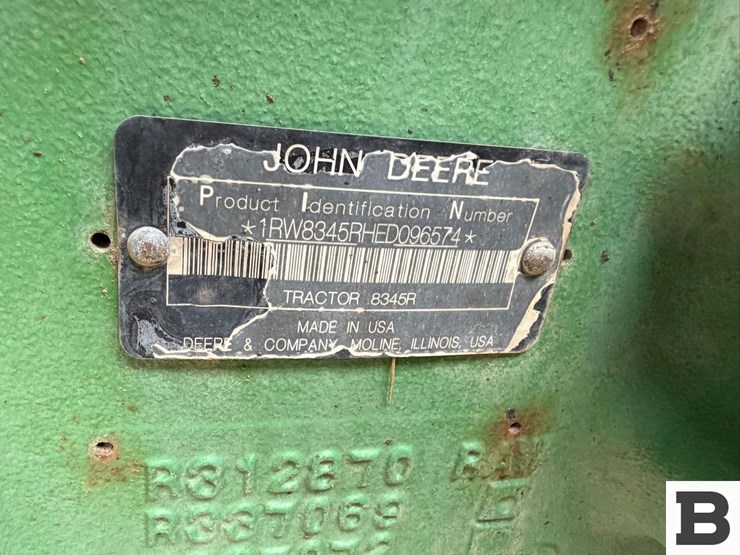 2014-john-deere-8345r-image-38