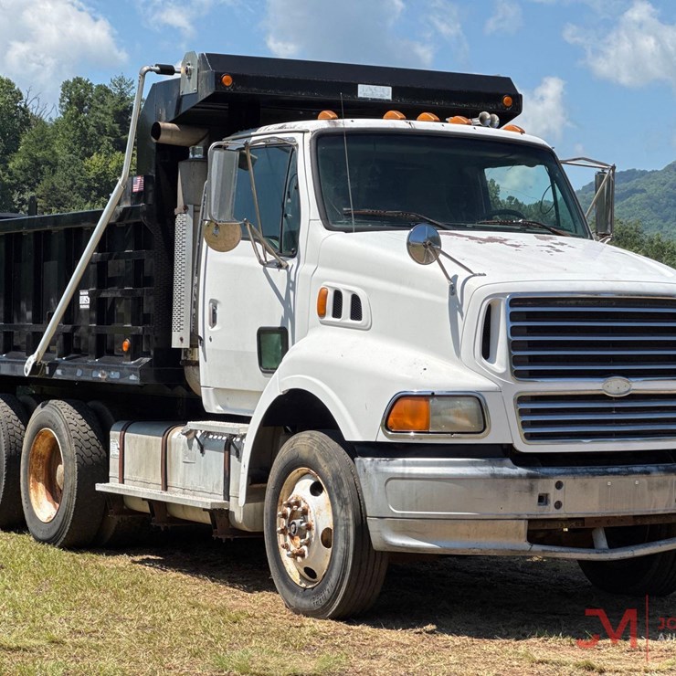 1998 FORD TANDEM AXLE DUMP TRUCK
