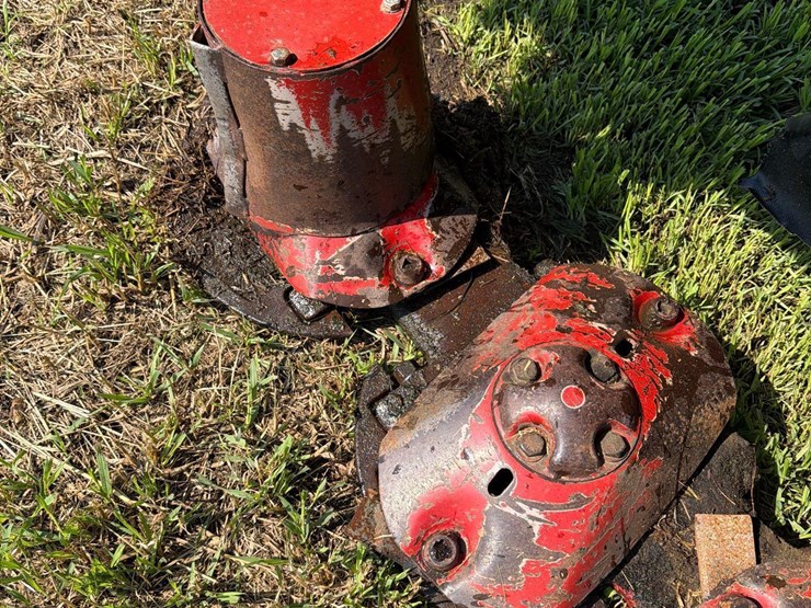 2011-case-ih-md82-image-23