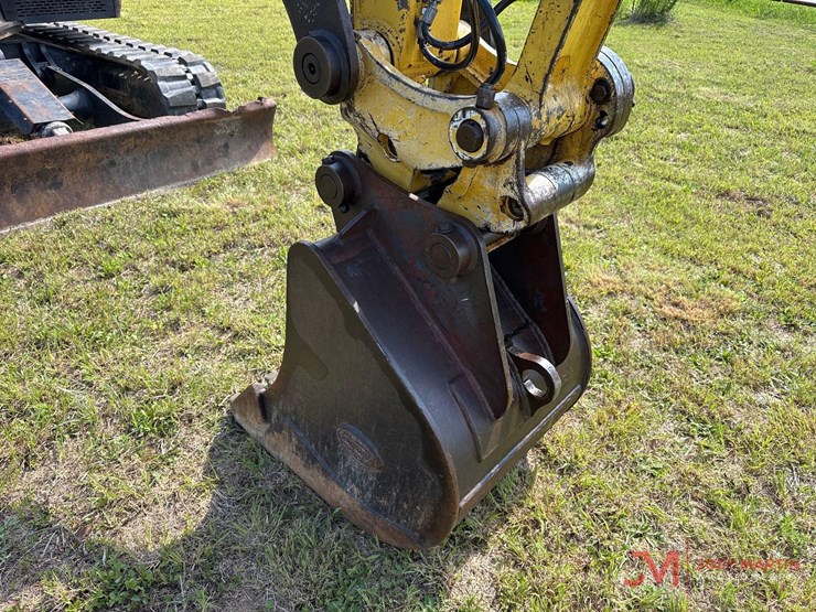 yanmar-vio80-1a-image-19