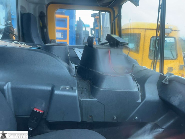 non-operable-2018-mack-terrapro-t/a-refuse-truck-image-30