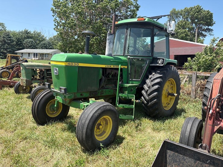 john-deere-4030-image-1