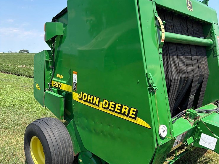 john-deere-557-image-24