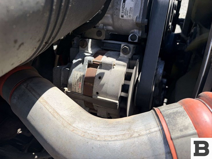 2006-international-durastar-4300-image-49