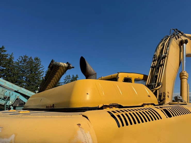 deere-230-lc-image-19