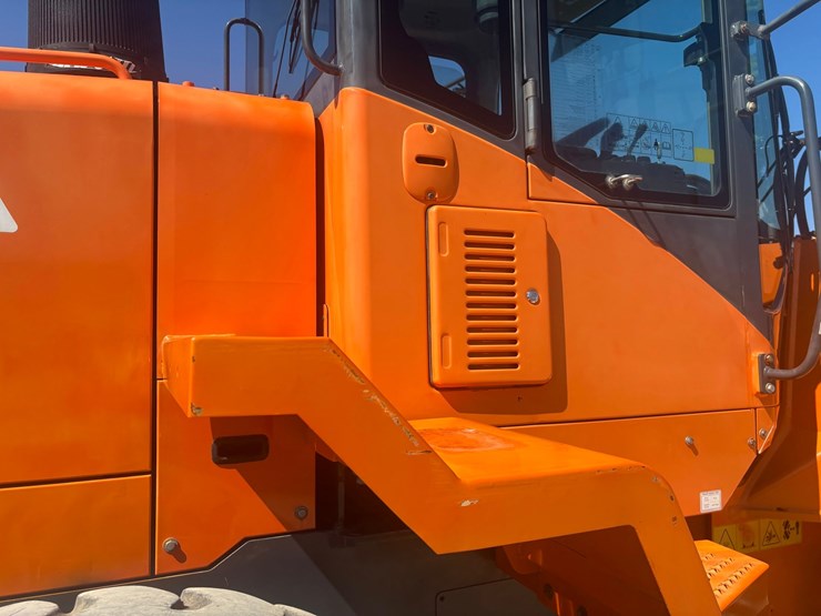 2013-doosan-dl250tc-image-25