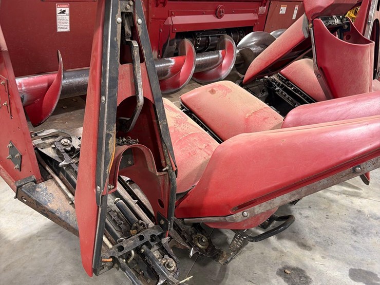 case-ih-3206-image-13
