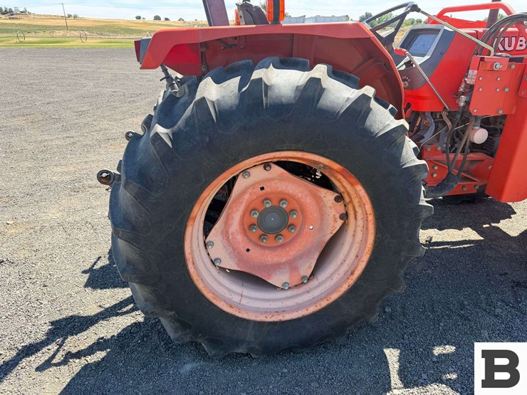kubota-m6800-image-29