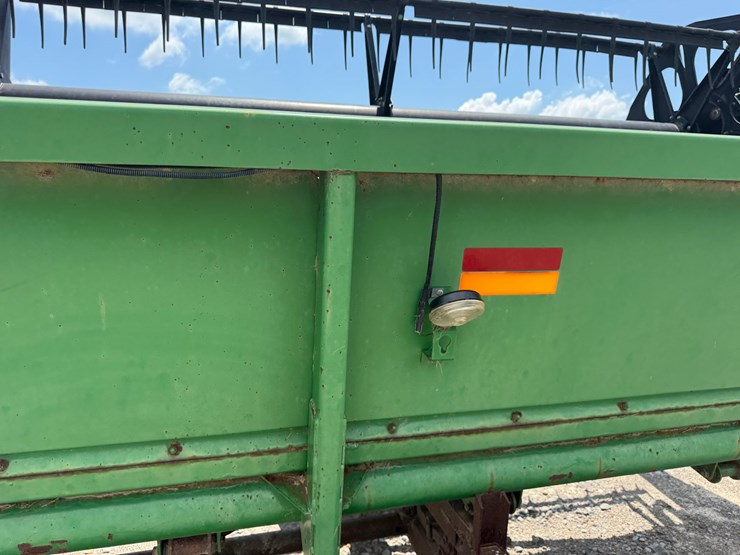 john-deere-630f-image-41