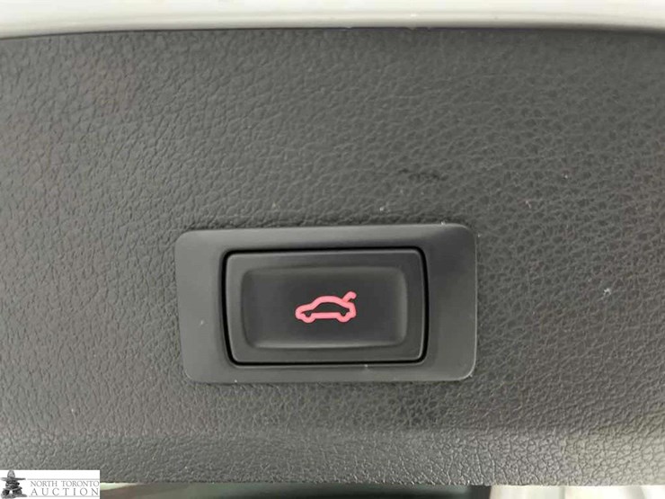 2014-audi-q7-image-44
