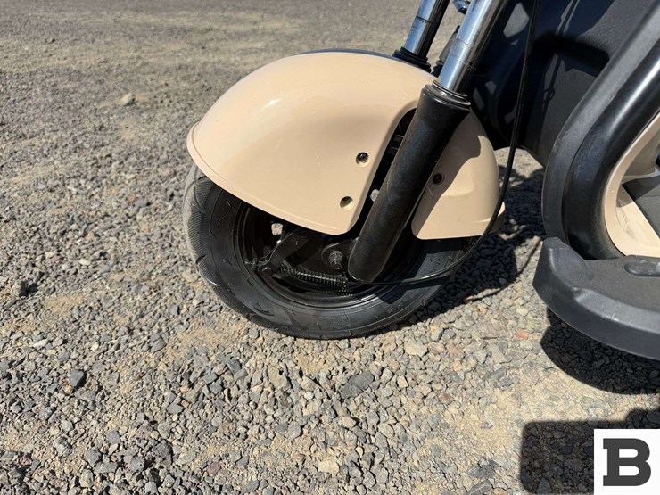2026-sdlanch-irgc40-mini-golf-cart-image-4