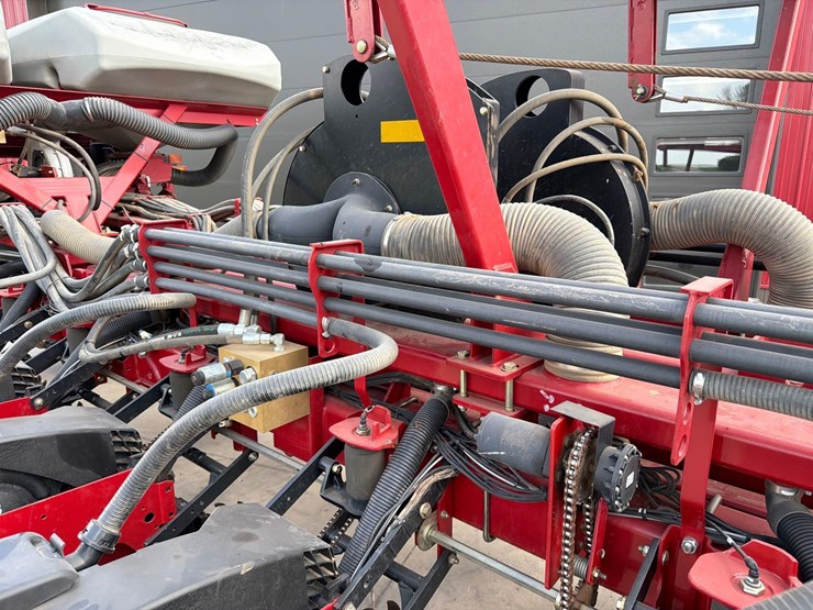 2012-case-ih-1250-image-49