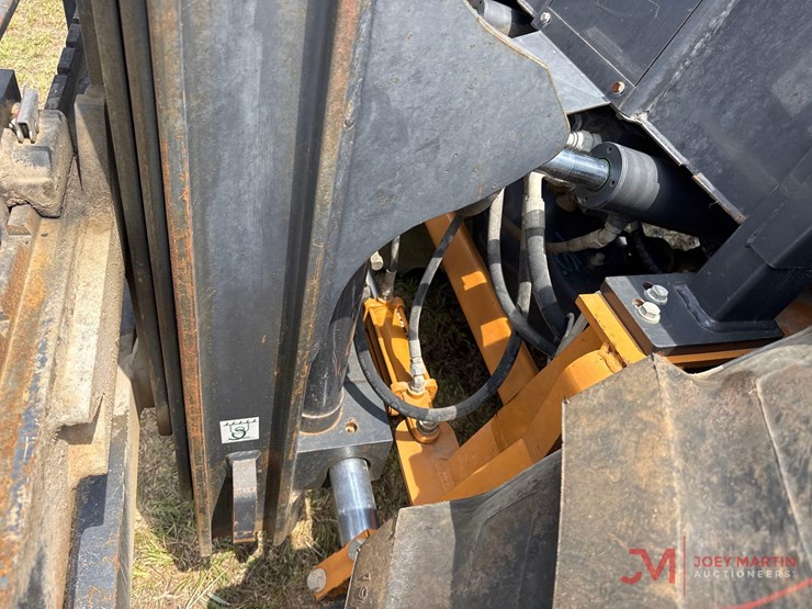 2020-case-586h-image-10