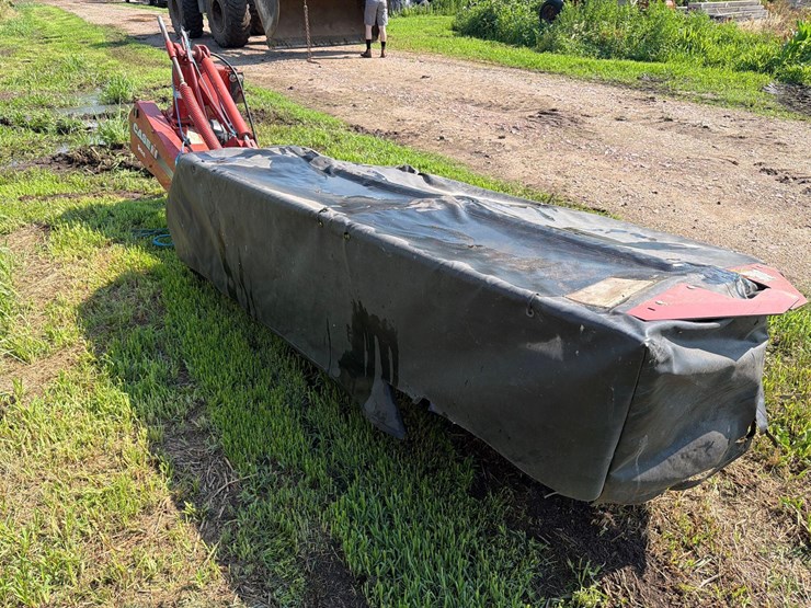 2011-case-ih-md82-image-3