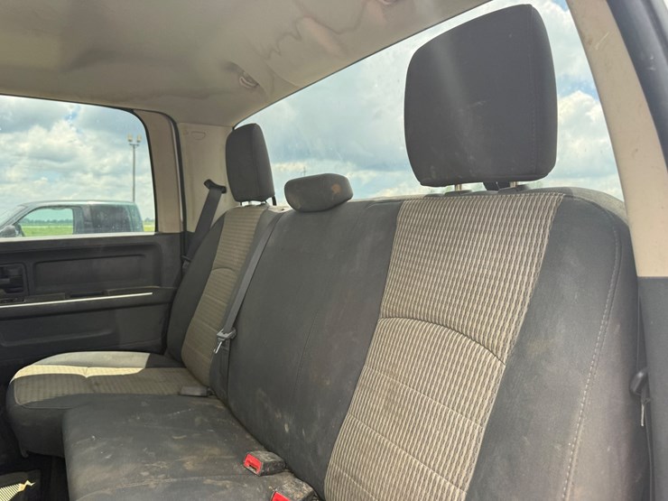 2012-dodge-ram-2500-image-66