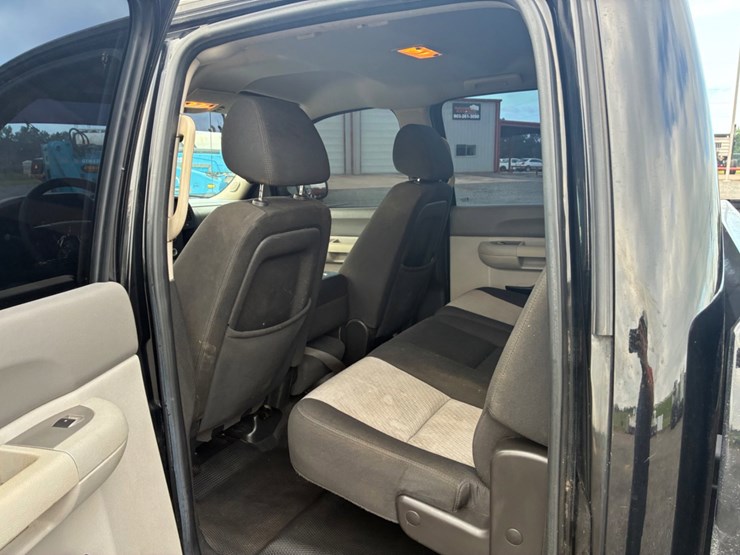 2008-chevrolet-silverado-1500-image-12