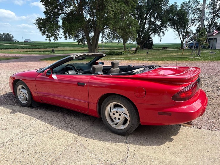 1995-pontiac-firebird-convertible-soft-top-image-47