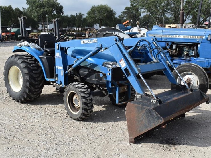 new-holland-1530-image-2